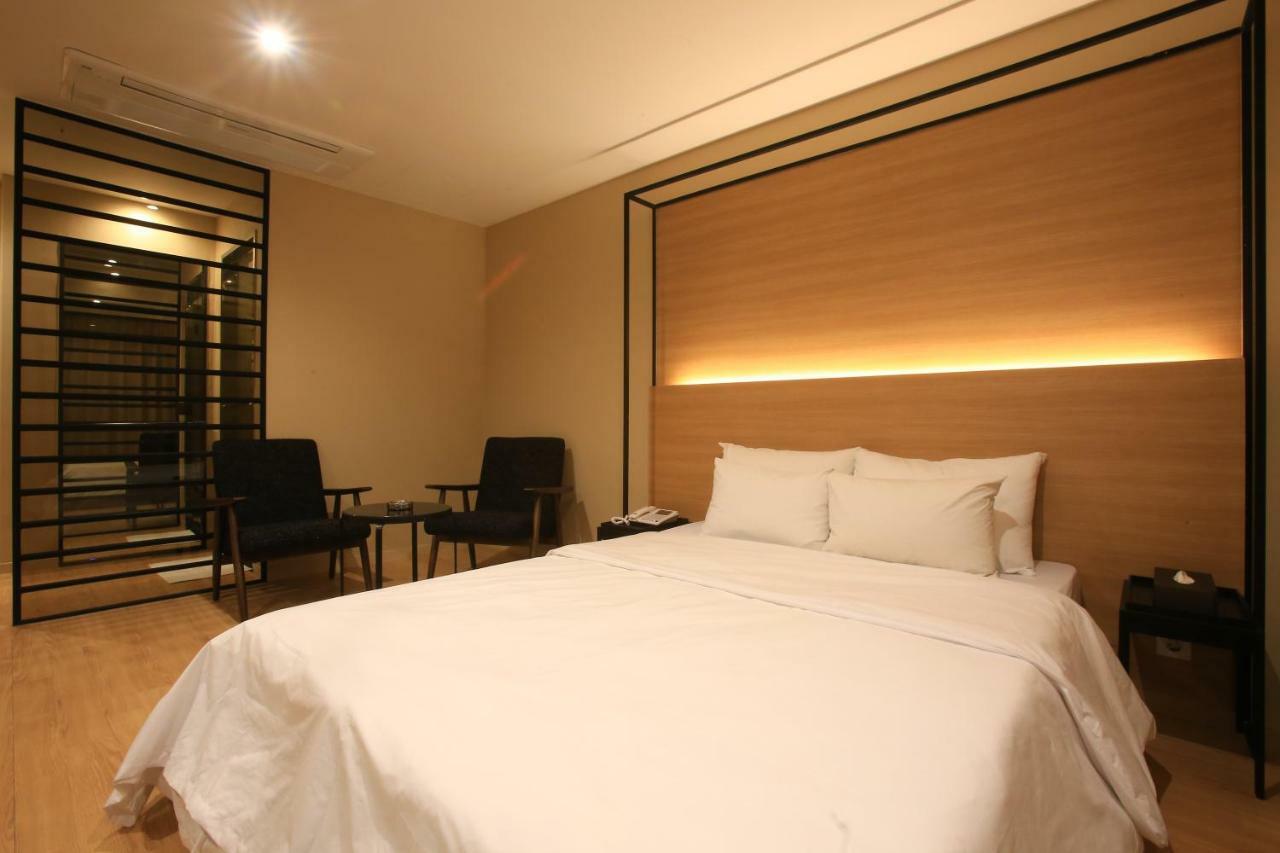 Yeoksam Hotel Star Premier Seoul Exterior photo